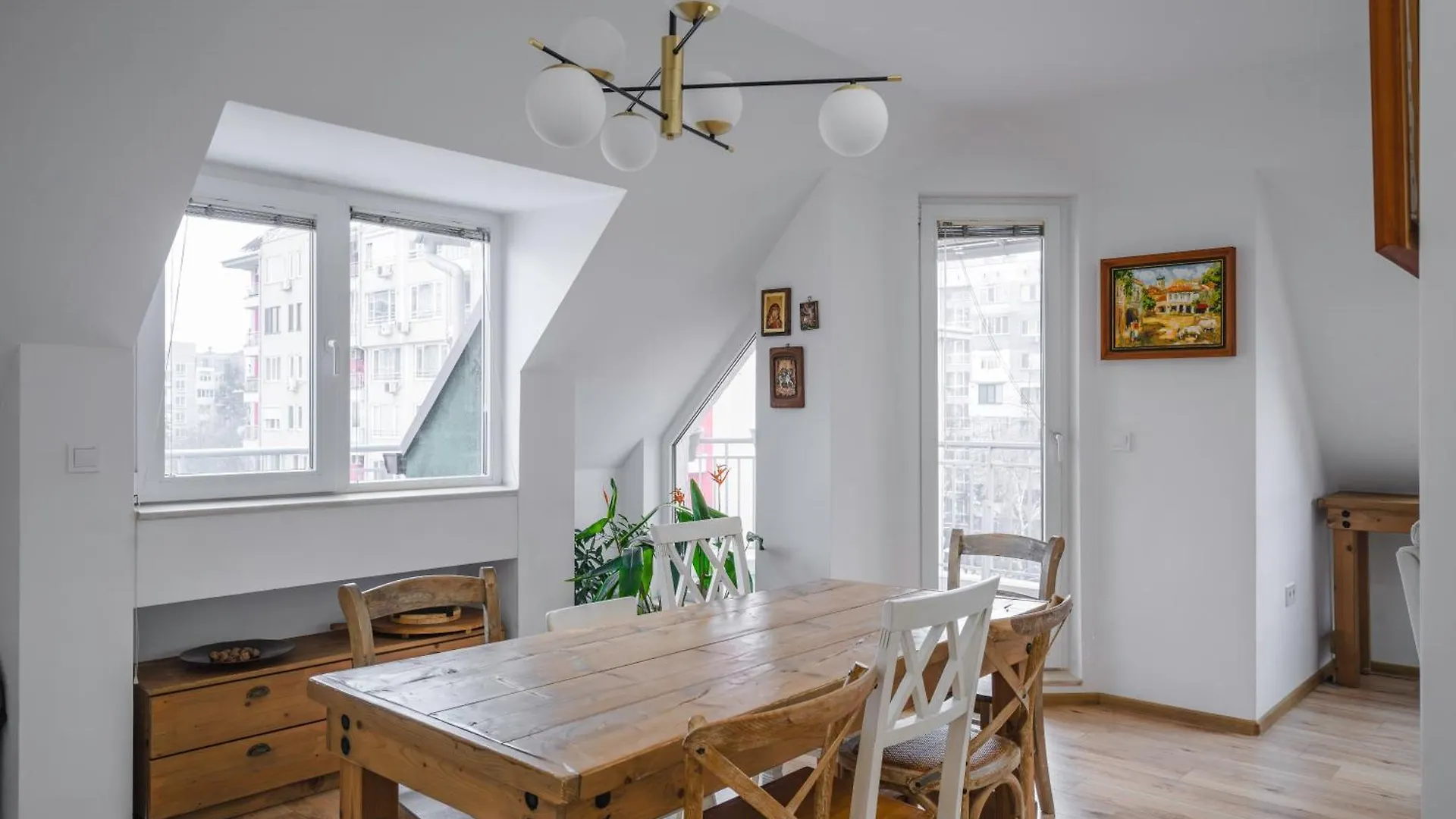 Charming & Cozy 2Bd Apartment With Natural Light By Flat Mаnager Sofia Bulgaria
